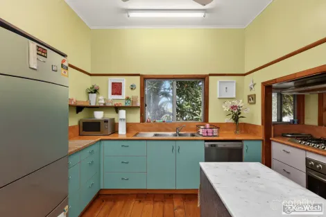 Property photo of 242 Upper Dawson Road The Range QLD 4700