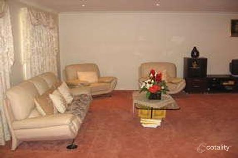 Property photo of 8 Sandalwood Circuit Tarneit VIC 3029