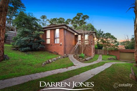 Property photo of 8 Lantana Close Greensborough VIC 3088