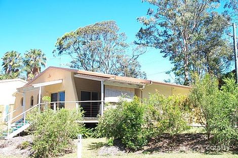 1 Lake View Ave, Safety Beach, NSW 2456