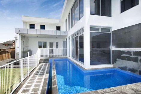Property photo of 17 Rowanbrae Crescent Bella Vista NSW 2153