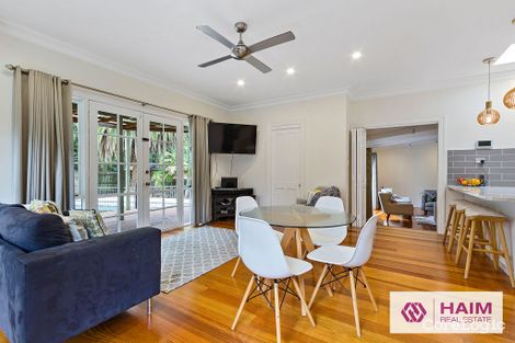 Property photo of 1 Warburton Road Camberwell VIC 3124