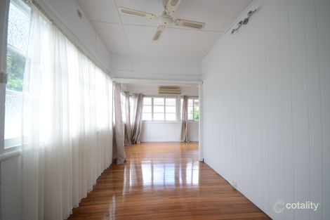 Property photo of 11 Bringelly Avenue Pendle Hill NSW 2145