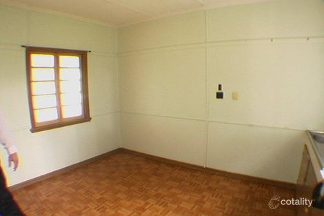 Property photo of 18 Robinson Street Shorncliffe QLD 4017