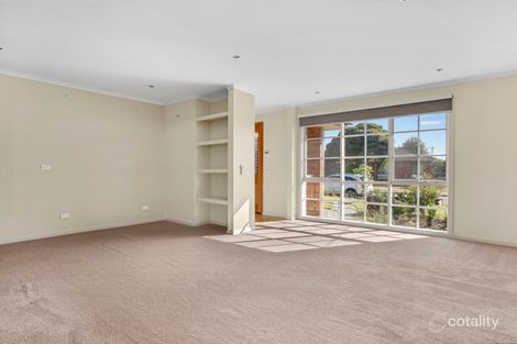 Property photo of 17 Whitehall Crescent Werribee VIC 3030