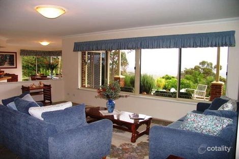 Property photo of 16 Walbeck Road Kalamunda WA 6076