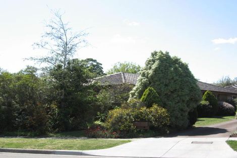 Property photo of 2/16 Cheviot Road Mount Waverley VIC 3149