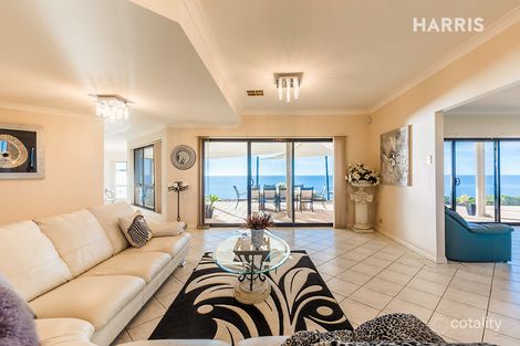 Property photo of 17 Petrel Close Hallett Cove SA 5158