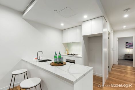 Property photo of 205/7 Red Hill Terrace Doncaster East VIC 3109