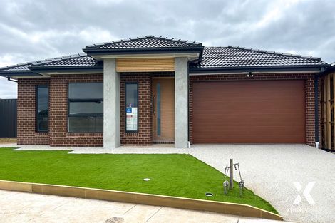 Property photo of 14 Woonan Drive Wyndham Vale VIC 3024