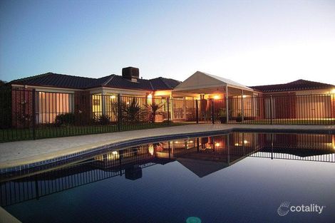 228 Waranga Dr, Kialla, VIC 3631