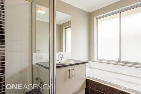 Property photo of 14 Dempsey Road Piara Waters WA 6112