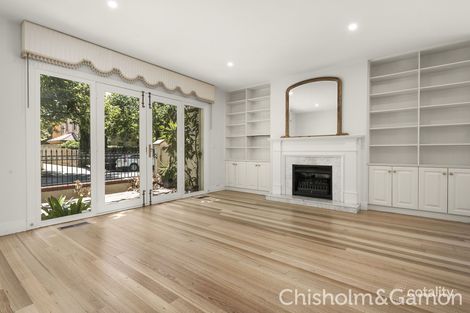 1/49 Foam St, Elwood, VIC 3184