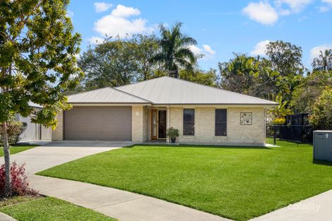9 Palmerston Cres, Beerwah, QLD 4519