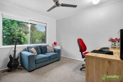 Property photo of 17 Girrah Street Brendale QLD 4500