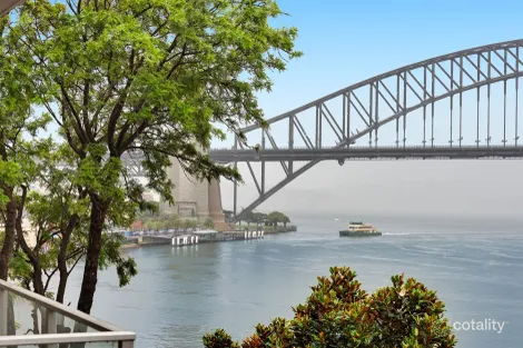 Property photo of 24/17 East Crescent Street McMahons Point NSW 2060