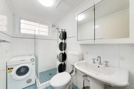 Property photo of 24/17 East Crescent Street McMahons Point NSW 2060