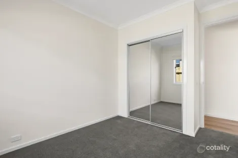 Property photo of 65 Grassland Grove Leopold VIC 3224