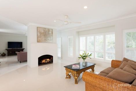 Property photo of 1 Rees Way Brookfield QLD 4069