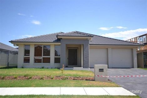 Property photo of 16 Ellalong Way Woongarrah NSW 2259