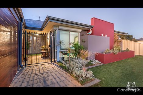 Property photo of 30 Kemshall Way Maddington WA 6109