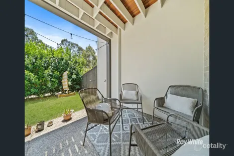 Property photo of 20 Garragull Drive Yarrabilba QLD 4207