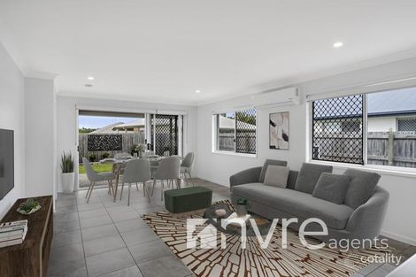 Property photo of 2/208 Graham Road Morayfield QLD 4506