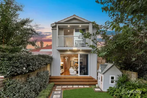 30 Whaling Rd, North Sydney, NSW 2060