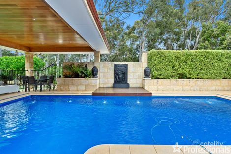 Property photo of 5 Warlingham Drive Lesmurdie WA 6076
