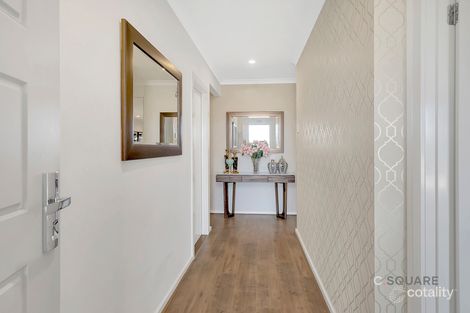 Property photo of 8 Cumberland Drive Mickleham VIC 3064