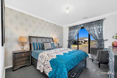 Property photo of 8 Cumberland Drive Mickleham VIC 3064