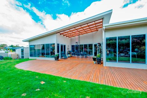 4 Bluewater Cres, Wynyard, TAS 7325