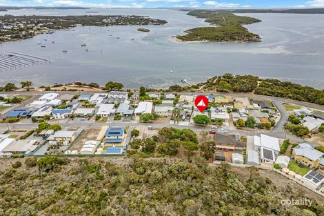 20 Pine Cres, Coffin Bay, SA 5607