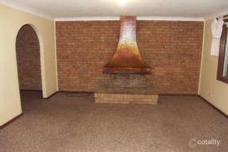 Property photo of 19 Earswick Crescent Buttaba NSW 2283