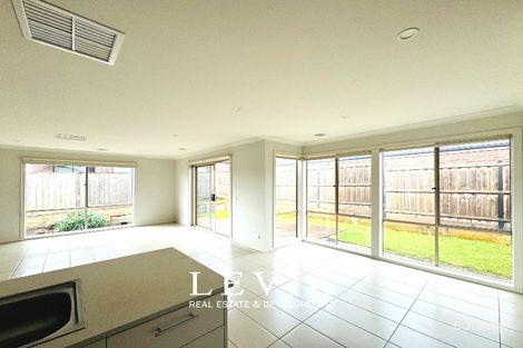 Property photo of 4 Terminus Street Tarneit VIC 3029