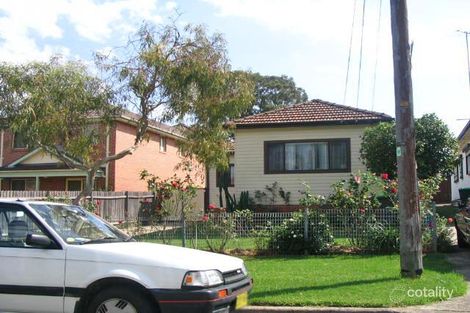 4 Elizabeth Cres, Yagoona, NSW 2199