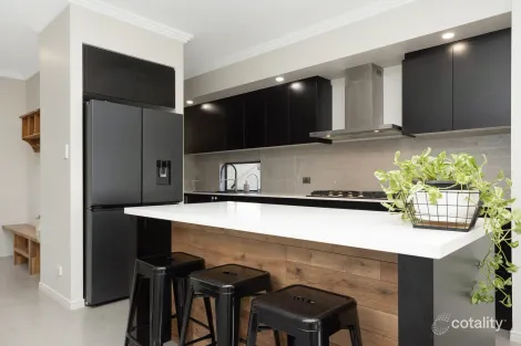 Property photo of 43 Havenside Drive Garbutt QLD 4814