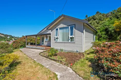 8 Bowes St, Queenstown, TAS 7467