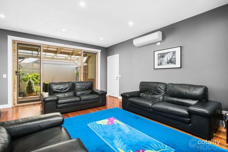 Property photo of 2/241 Como Parade East Parkdale VIC 3195