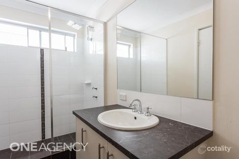 Property photo of 14 Dempsey Road Piara Waters WA 6112