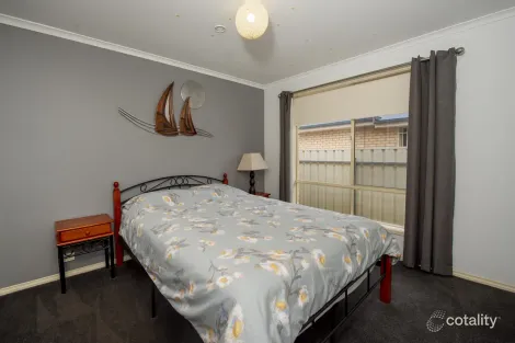 Property photo of 4 Cunningham Boulevard Risdon Park South SA 5540