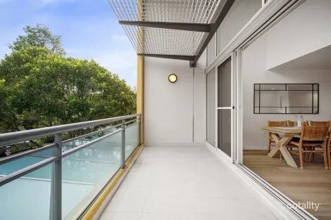 Property photo of 120/7 Mooramba Road Dee Why NSW 2099