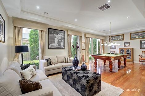 Property photo of 24 Lurnea Road Glen Iris VIC 3146
