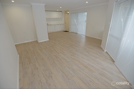Property photo of 2/70 Gilbertson Road Kardinya WA 6163