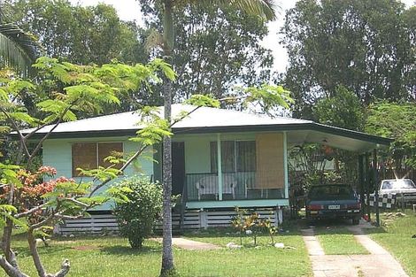 407-409 Severin St, Manunda, QLD 4870
