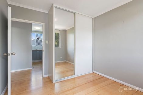 Property photo of 4/82 Pearson Street Kangaroo Point QLD 4169
