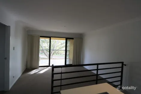 Property photo of 2/12 Lambton Street Annerley QLD 4103