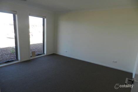 Property photo of 29 Mikada Boulevard Kilmore VIC 3764