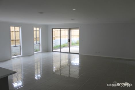 Property photo of 13 Fortitude Circuit Clyde VIC 3978