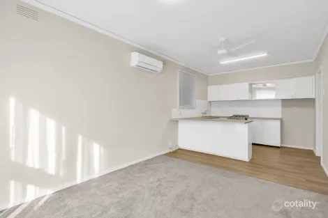 Property photo of 5/3 Doolan Street Werribee VIC 3030